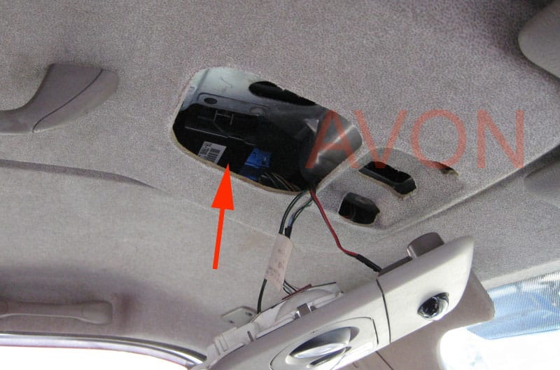 Renault Master immobiliser control unit located in the roof